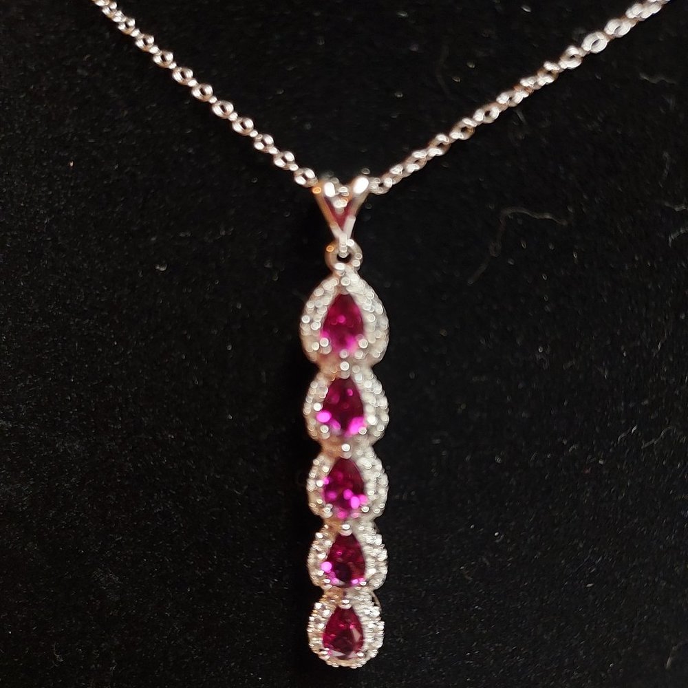 MAGENTA RHODOLITE PENDANT
